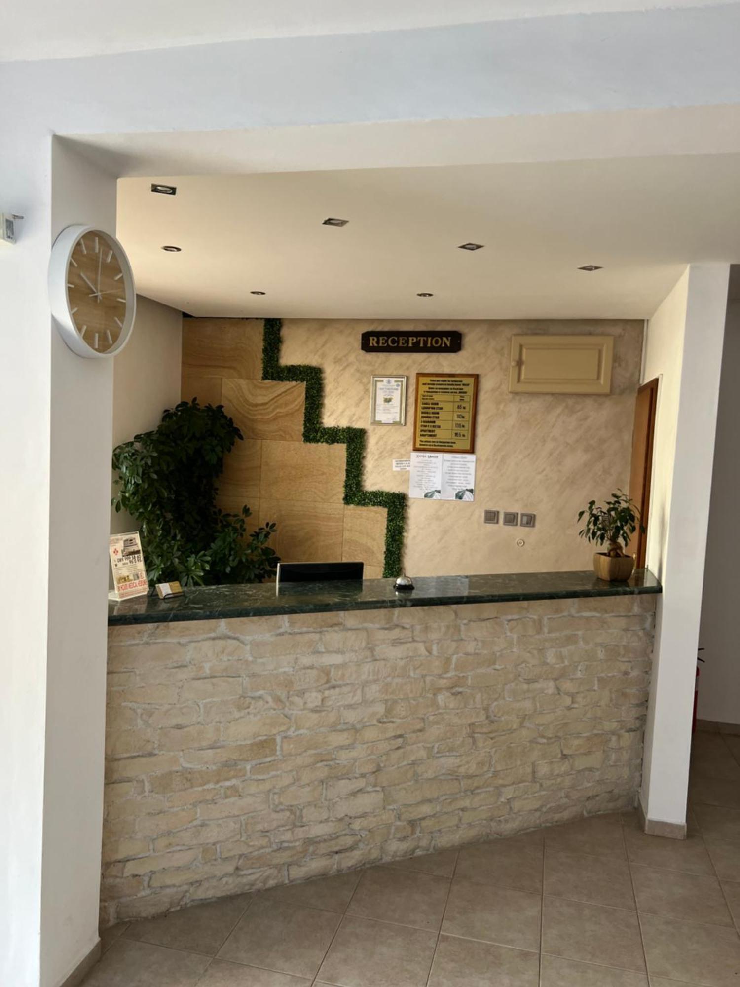 Family Hotel Milev سفيتي فلاس المظهر الخارجي الصورة